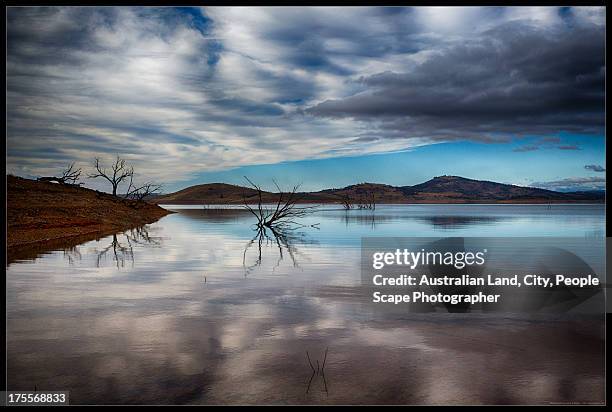 lake eucumbene - australia city scape light stockfoto's en -beelden