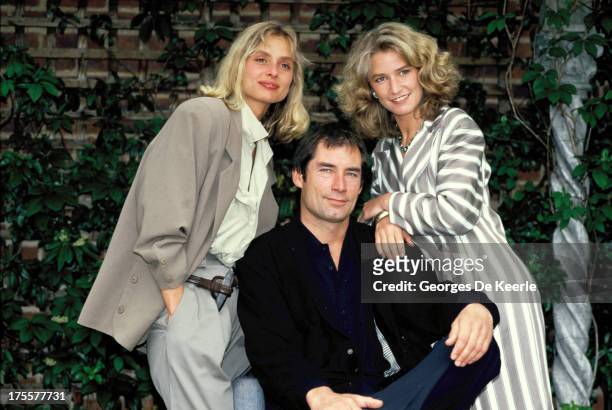 Actors Maryam d'Abo, Timothy Dalton and Caroline Bliss attend a photocall for the promotion of of the James Bond film 'The Living Daylights',...