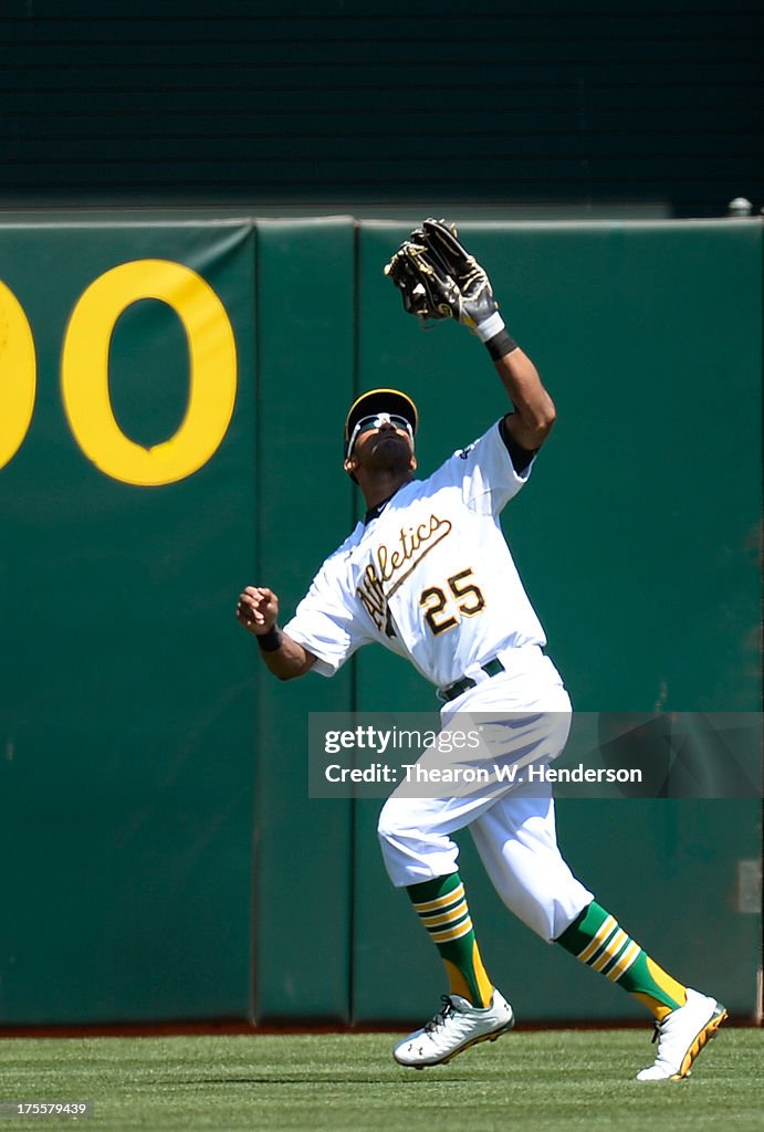 Texas Rangers v Oakland Athletics