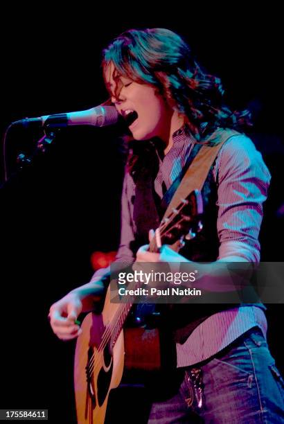 Singer Brandi Carlile performing at the House of Blues, Chicago, Illinois, October 11, 2007.
