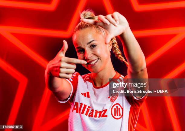 Giulia Gwinn of FC Bayern Muenchen poses for a photo during the UEFA Women's Champions League official portrait shoot at FCB Campus on October 09,...