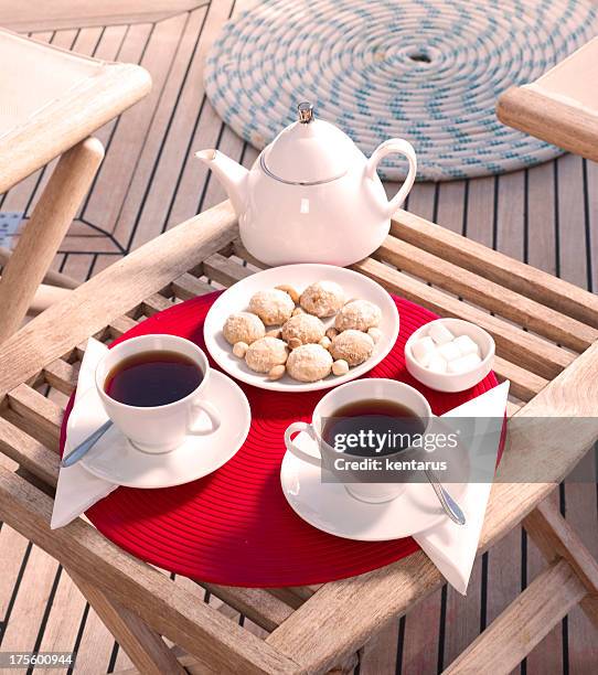 coffee break - kentarus stock pictures, royalty-free photos & images