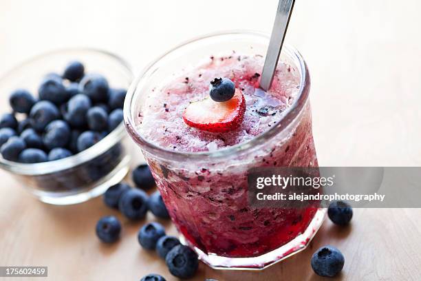 blueberry and strawberry cocktail - gin tasting stock pictures, royalty-free photos & images