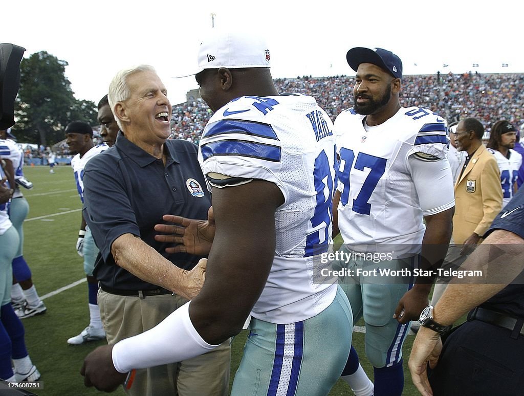 Hall of Fame Game Dolphins v Cowboys