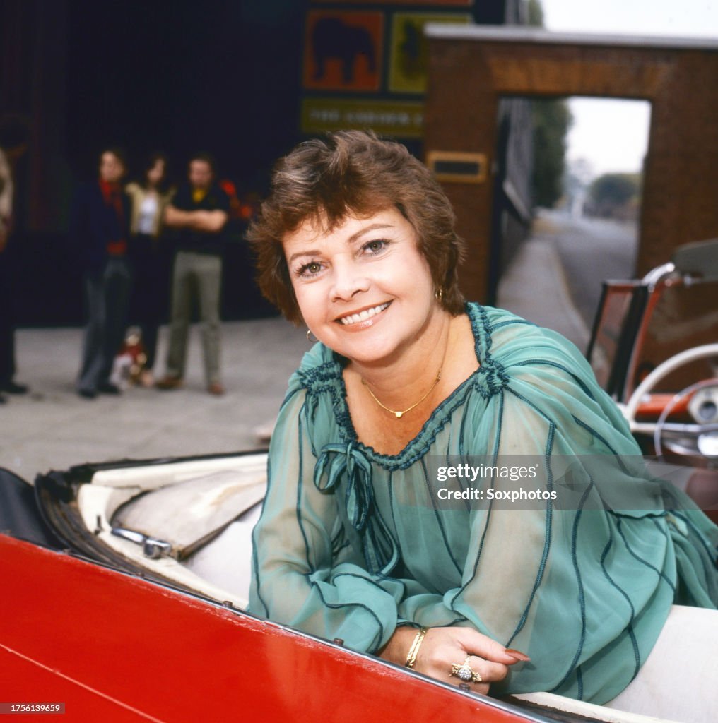 Billy Jo Rice Portrait of American Country singer Billie Jo Spears as she poses in ...