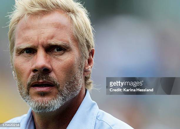 Head Coach Thorsten Fink of Hamburg during the DFB Cup between SV Schott Jena and Hamburger SV at Ernst-Abbe-Sportfeld on August 04, 2013 in...