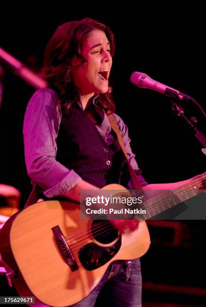 Singer Brandi Carlile performing at the House of Blues, Chicago, Illinois, October 11, 2007.