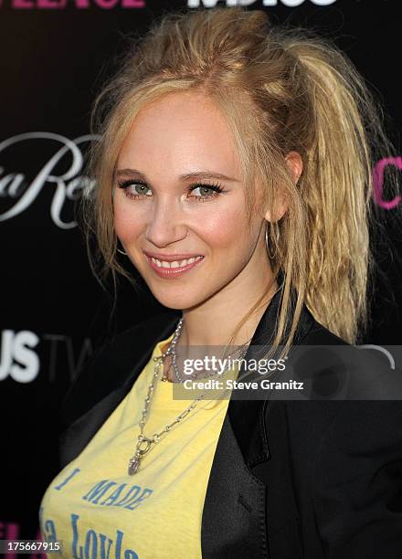 Juno Temple arrives at the "Lovelace" - Los Angeles Premiere at the Egyptian Theatre on August 5, 2013 in Hollywood, California.