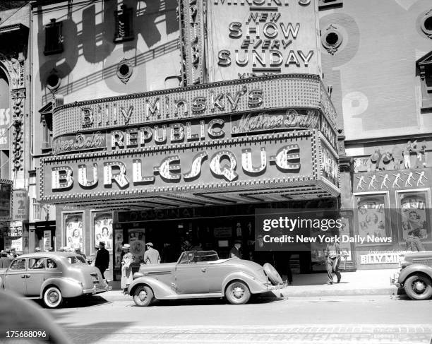 Billy Minsky's Burlesque Theatre at 209 West 42d Street