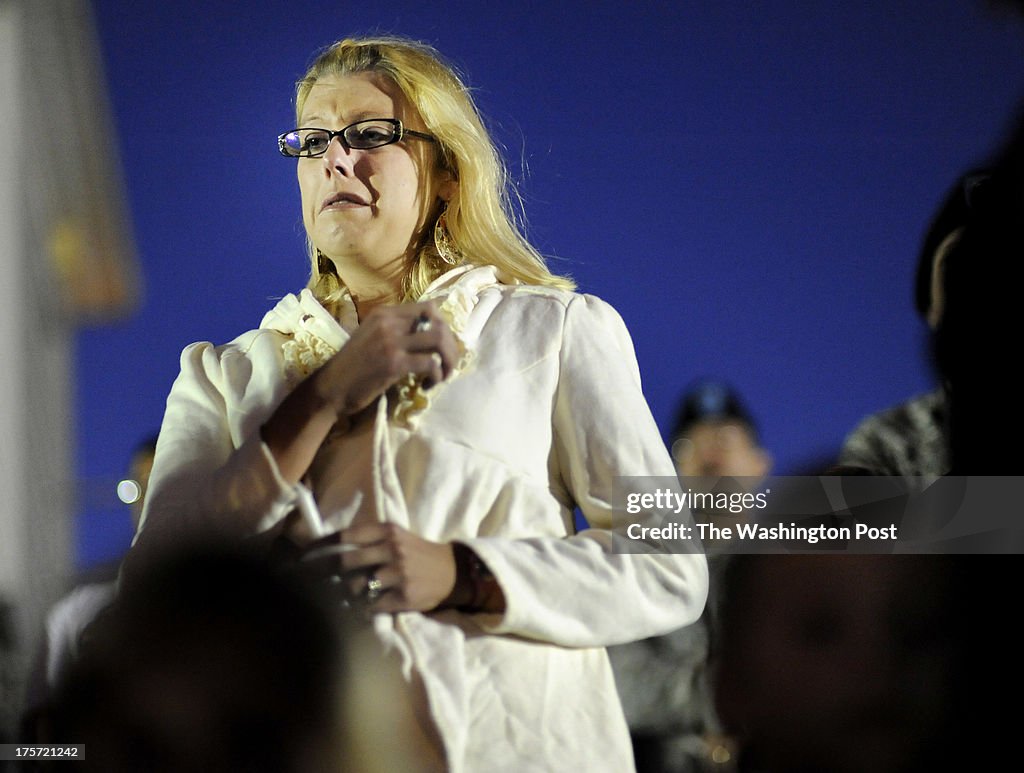 NA/FORT HOOD: KILLEAN, TX: Melina Mara CAPTION: A candlelight