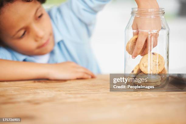 you can't keep these cookies away from me - child cookie jar stockfoto's en -beelden