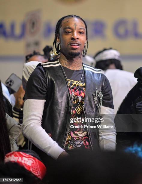 21 Raver 1,721 Rapper 21 Savage Stock Photos, High-Res Pictures, and Images ...