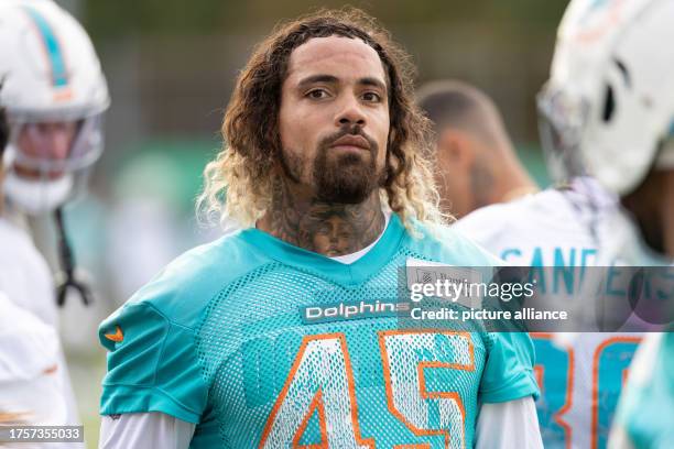 Duke Riley Ig 790 Duke Riley American Football Stock Photos, High-Res Pictures, and ...