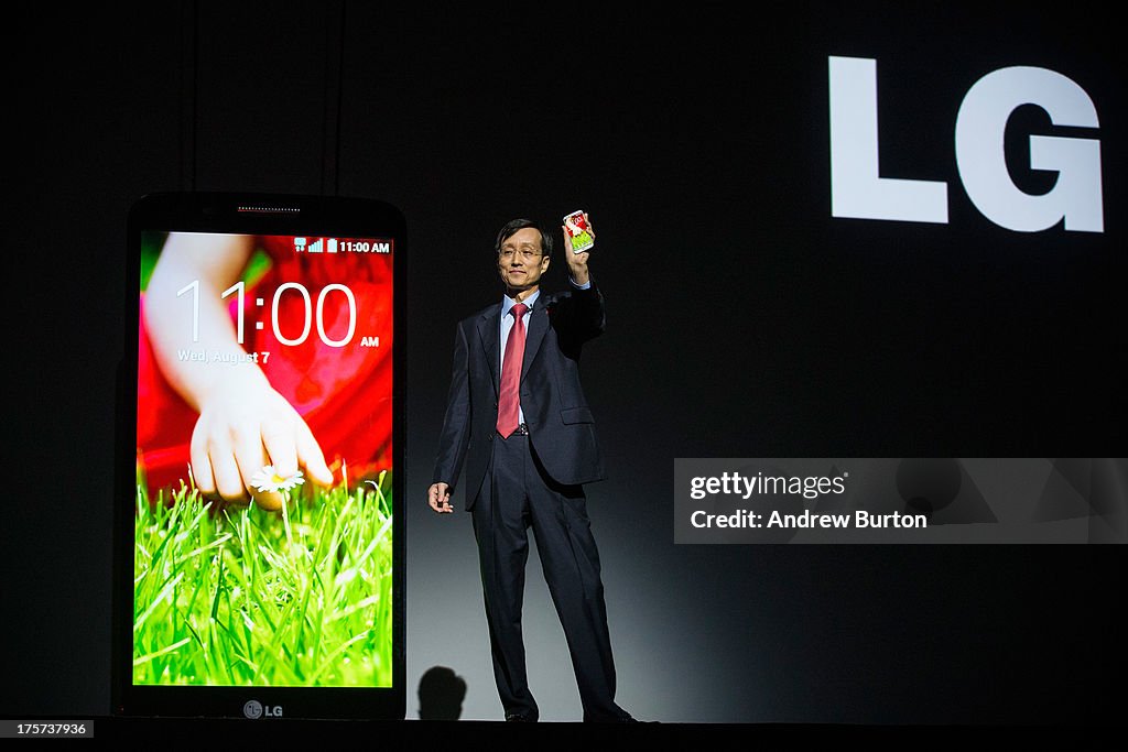 LG Launches G2Smartphone