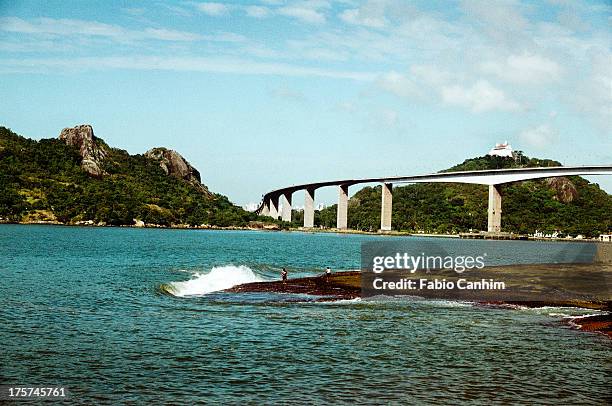 terceira ponte - vitória-vila velha - es - parque estatal de vila velha imagens e fotografias de stock