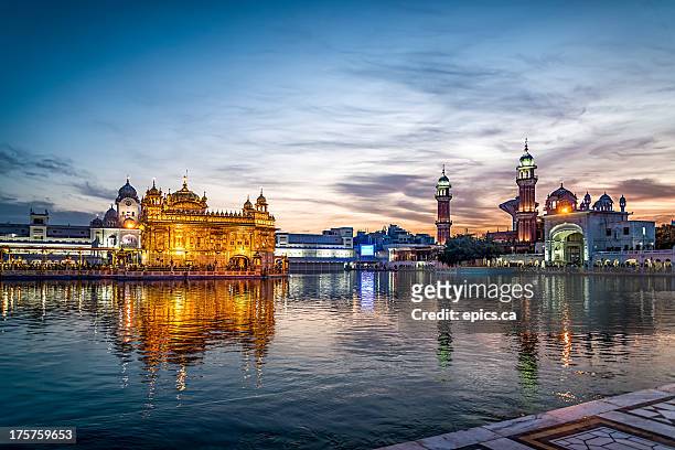 golden temple - amritsar stock pictures, royalty-free photos & images