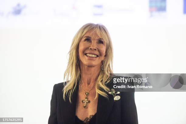 Trudie Styler attends the photocall of the movie "Posso Entrare? An Ode To Naples" on October 25, 2023 in Naples, Italy.
