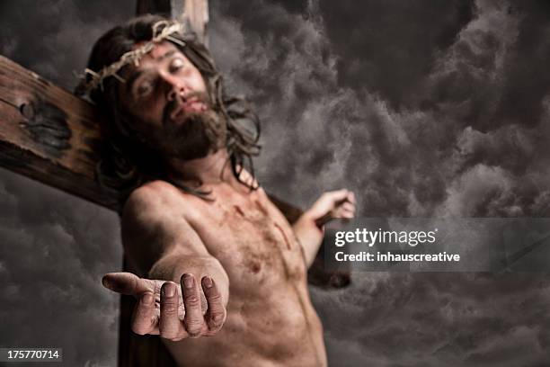 jesus christ on the cross - the crucifixion bildbanksfoton och bilder