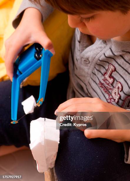 male child age eight years - lesseps stockfoto's en -beelden