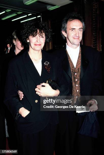 English actor Jonathan Pryce and his wife Kate Fahy in 1990 ca. In London, England.