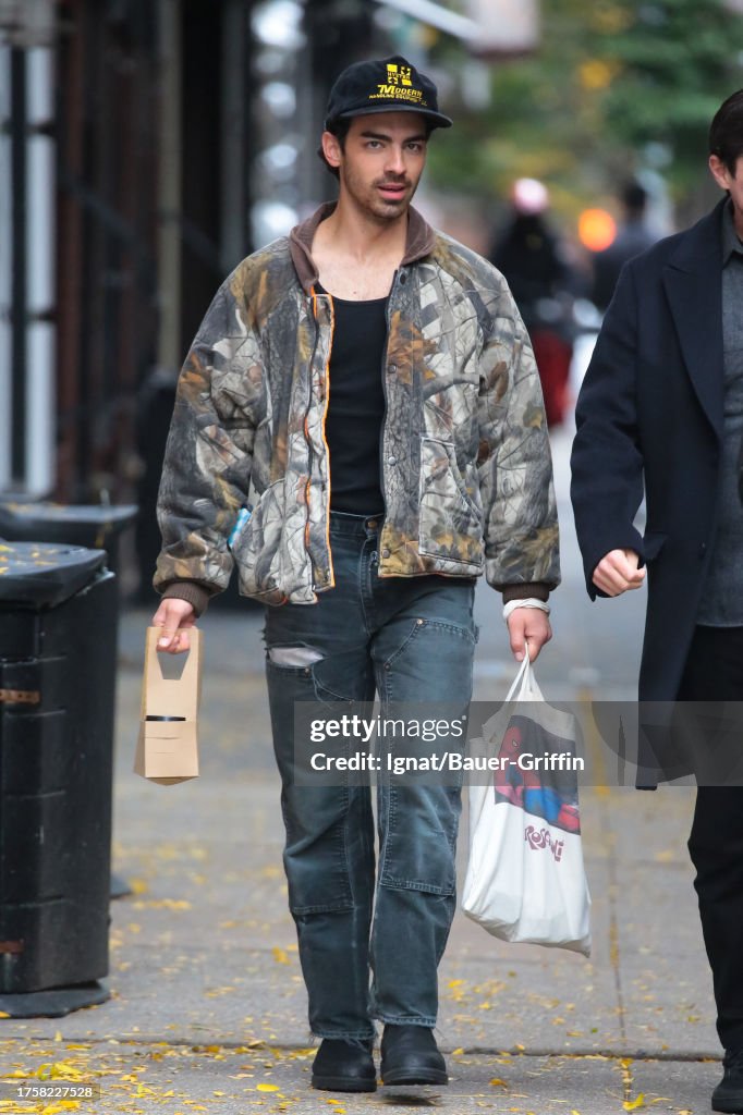 Celebrity Sightings In New York - November 01, 2023