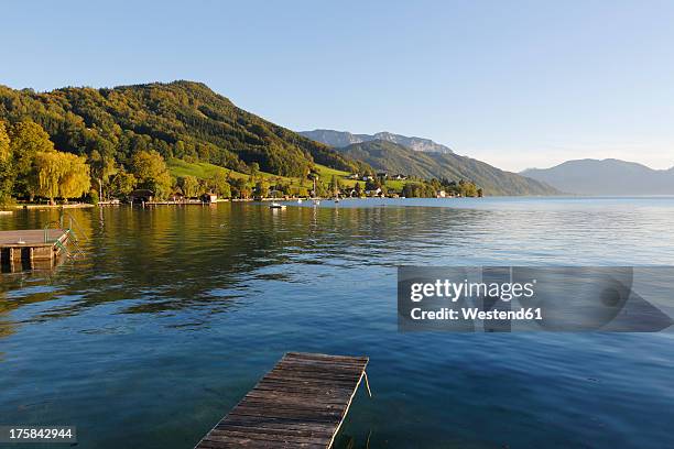austria, upper austria, weyregg, view of lake attersee - attersee stock-fotos und bilder