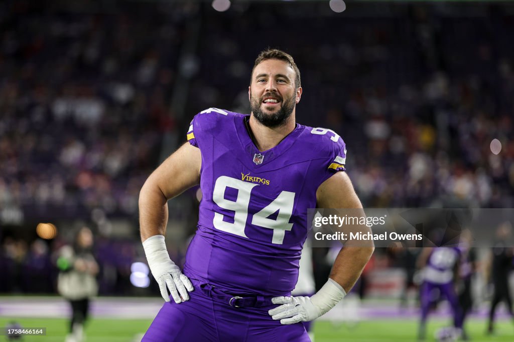 San Francisco 49ers v Minnesota Vikings