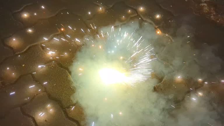 Firework Ground Exploding a firework cracker quickly spinning on the ground 동영상 (1759040880) - 게티 ...