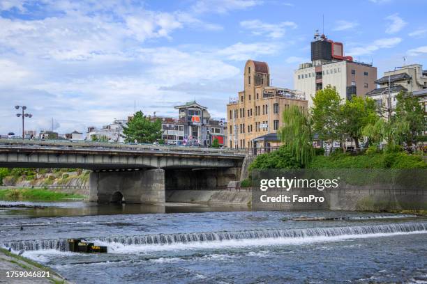 the view of kamogawa river in kyoto, japan - united nations framework convention on climate change stock pictures, royalty-free photos & images