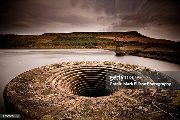 reservoir overflow sinkhole - pothole stock pictures, royalty-free photos & images