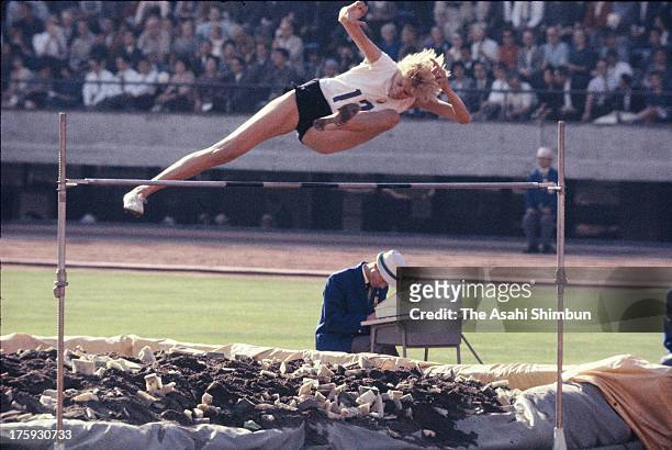 Iolanda Balas of Romania competes in the Women's High Jump Final during the Tokyo Olympic at the National Stadium on October 15, 1964 in Tokyo, Japan.