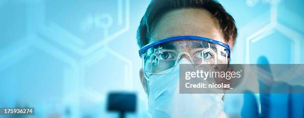 Floating Screens Photos and Premium High Res Pictures - Getty Images