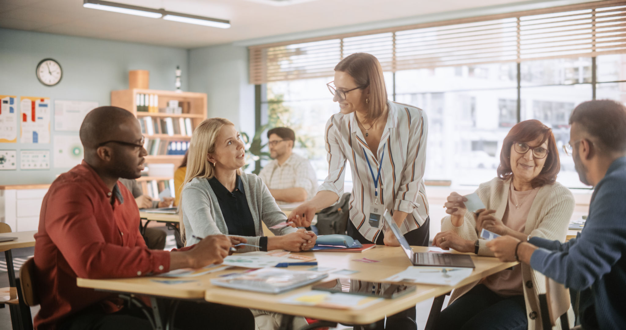 teacher therapist meeting