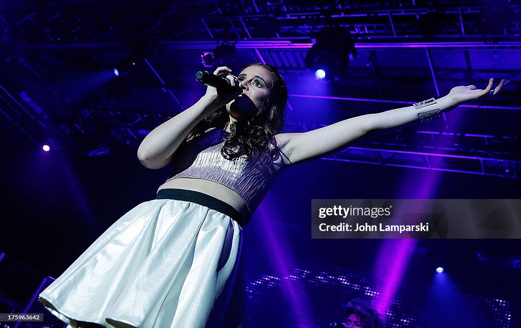 Michael Pollack And Carly Rose Sonenclar In Concert