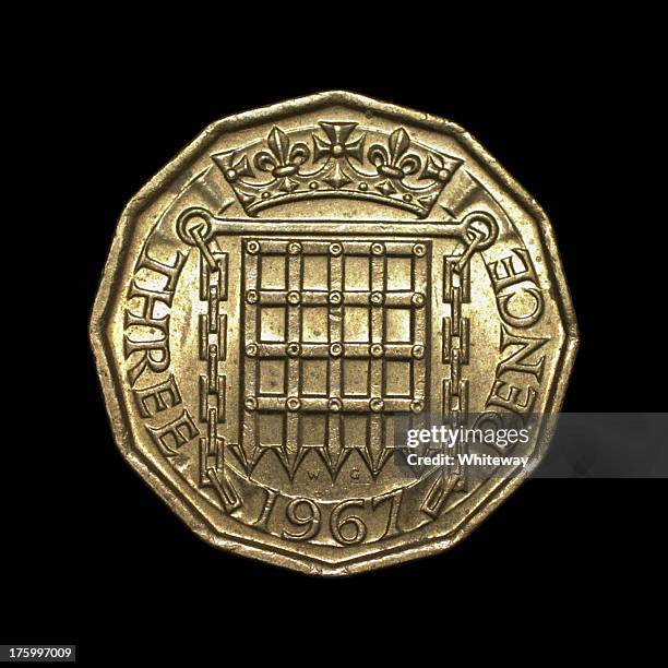 twelve-sided threepenny bit old english coin 1967 reverse - 1967 stock pictures, royalty-free photos & images