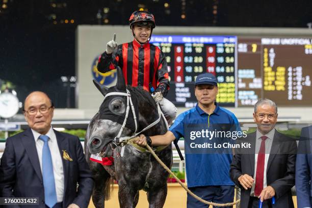 Greg Chung Racing Tony Handler Photos and Premium High Res Pictures - Getty Images