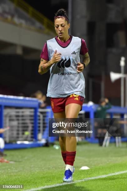 Jennifer Hermoso of Spain warms up during the UEFA Women's Nations League match between Italy and Spain at Stadio Arechi on October 27, 2023 in...