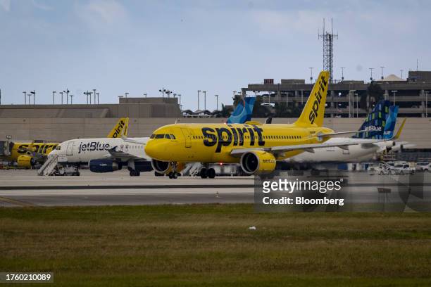 Spirit and JetBlue planes at Fort Lauderdale-Hollywood International Airport in Fort Lauderdale, Florida, US, on Wednesday, Nov. 1, 2023. The US...