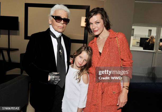 Karl Lagerfeld, Milla Jovovich and daughter Ever Gabo backstage