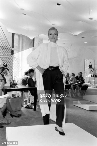 Resort 1985 -1986 is Donna Karan's second collection under her own label.