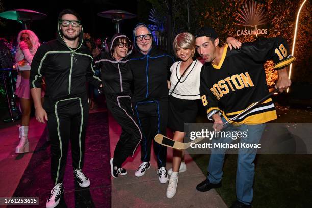 Sarah Hyland Photos and Premium High Res Pictures - Getty Images