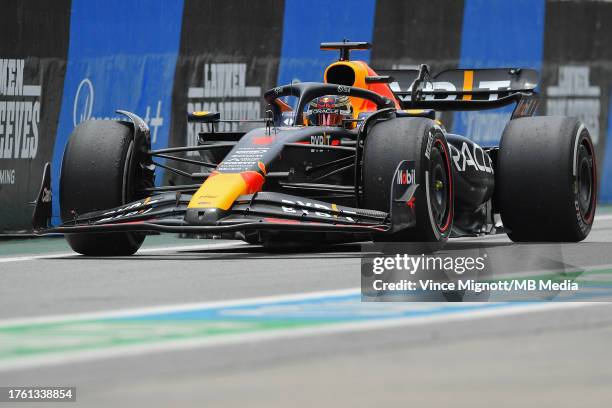 Max Verstappen of the Netherlands driving the Oracle Red Bull Racing RB19 during practice and qualifying ahead of the F1 Grand Prix of Brazil at...