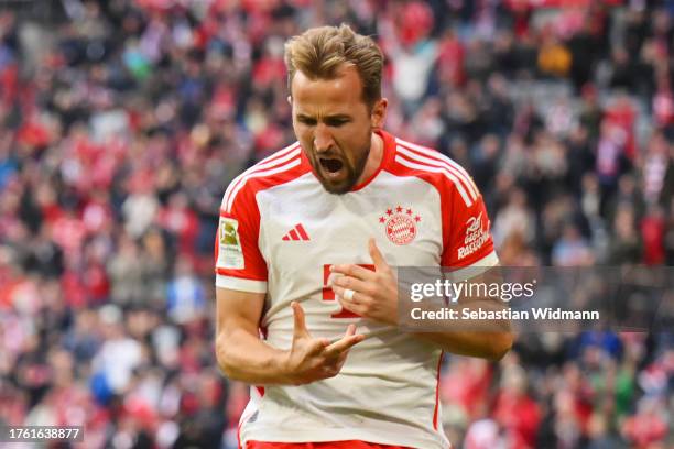 Harry Kane of Bayern Munich celebrates after scoring the team's first goal during the Bundesliga match between FC Bayern München and SV Darmstadt 98...