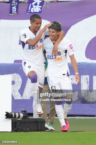 Mutsuki Kato of Sanfrecce Hiroshima celebrates the first goal during the J.LEAGUE Meiji Yasuda J1 31st Sec. Match between F.C.Tokyo and Sanfrecce...