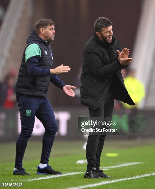 Middlesbrough Head Coach Michael Carrick and assistant Jonathan Woodgate react on the sidelines during the Sky Bet Championship match between...