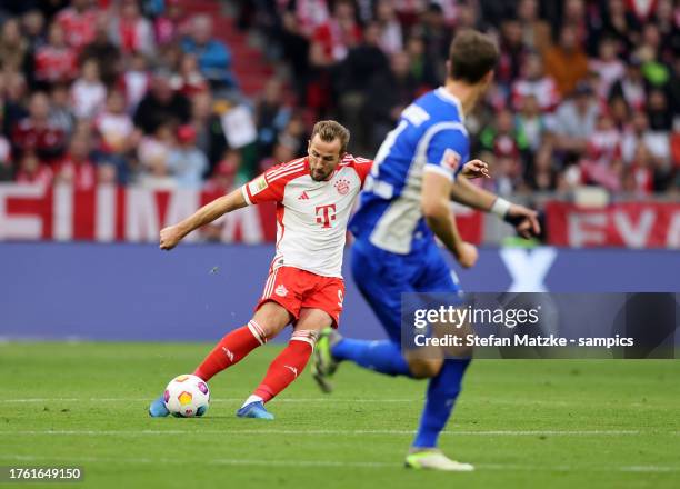 Harry Kane of Bayern Muenchen scores the goal 5: during the Bundesliga match between FC Bayern München and SV Darmstadt 98 at Allianz Arena on...