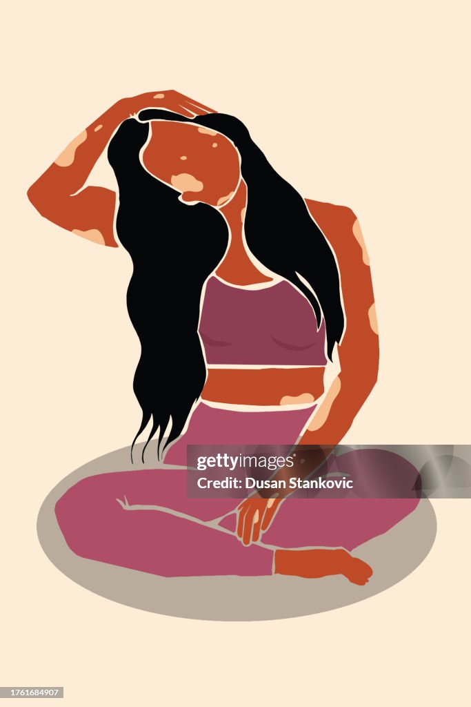 Mujer africana positiva hace yoga