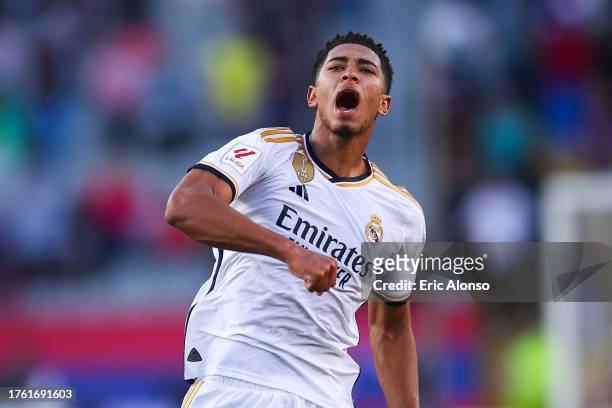 Jude Bellingham of Real Madrid celebrates after the LaLiga EA Sports match between FC Barcelona and Real Madrid CF at Estadi Olimpic Lluis Companys...