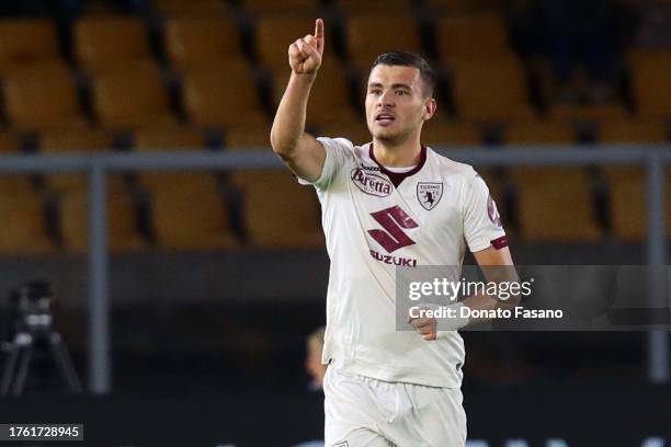 Alessandro Buongiorno of Torino FC celebrates after the goal during the Serie A TIM match between US Lecce and Torino FC at Stadio Via del Mare on...