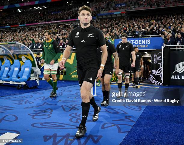 Beauden Barrett of New Zealand takes to the field prior to kick-off ahead of the Rugby World Cup Final match between New Zealand and South Africa at...